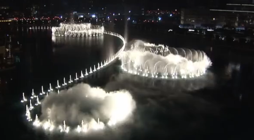 بالفيديو  ..  عزف لـ 3 دقائق " أنت عمري " فانظر ماذا حدث 