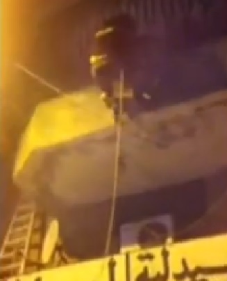 بالفيديو  ..  شاهد عملية إنقاذ فتاة حاولت الإنتحار في اللحظة الاخيرة