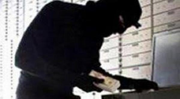 للمرة الثانية لص يسطو على المصرف بعد يوم إطلاق سراحه