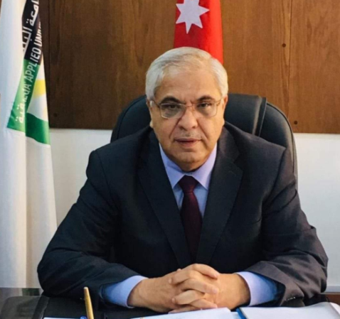 دعم المنجز وتغيير من لا ينجز في العالم