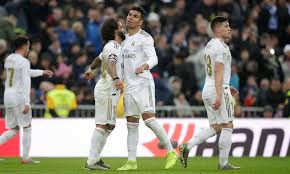 كاسيميرو يقود ريال مدريد لفوز ثمين على اشبيلية