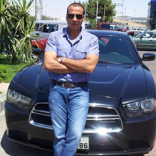 الدكتور عباس القطارنة ..  الف مبارك 