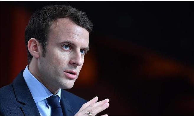 الرئيس الفرنسي يعد بهزيمة داعش في سورية بحلول نهاية شباط
