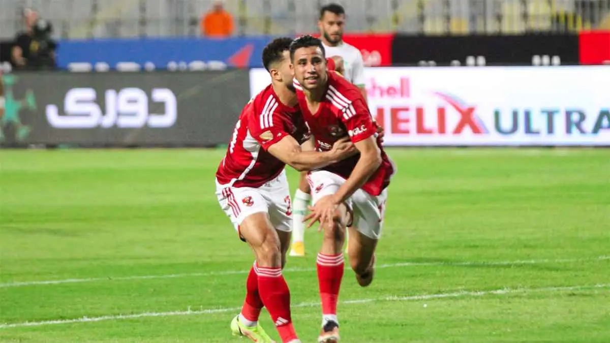 المصري ينقذ الأهلي من مشكلة كبيرة 