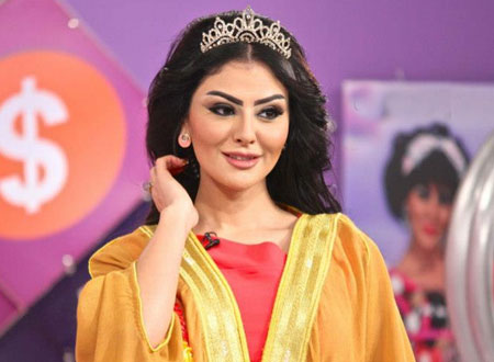 بالصور ..  دلع مريم حسين يستفز جمهورها