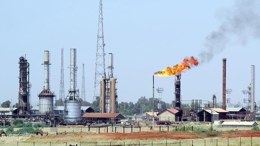 تراجع إنتاج ليبيا النفطي 76 بالمئة إلى 284 ألف برميل يوميا