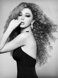 ميريام فارس أصطحب أختي في معظم رحلاتي .. صور