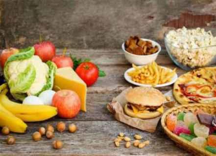 أطعمة تخفّض مستوى العمر ..  منها الأطعمة المصنّعة