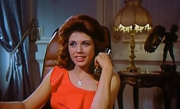 وفاة إبنة الفنانة المصرية ناهد جبر