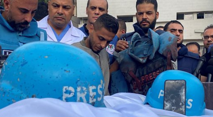 الاحتلال يمنع دخول الصحفيين إلى غزة