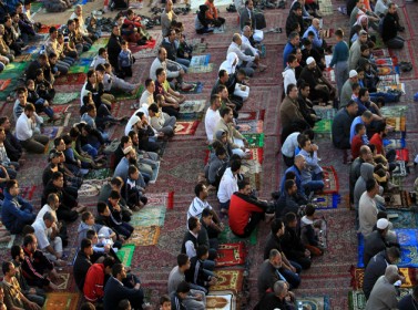 أماكن مصليات العيد والخطباء في كل المملكة .. اسماء
