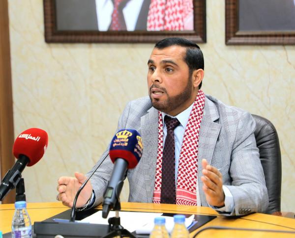النائب المشاقبة: آبار تُحفر لصالح مسؤولين بشكل مخالف دون أي دور لوزارة المياه