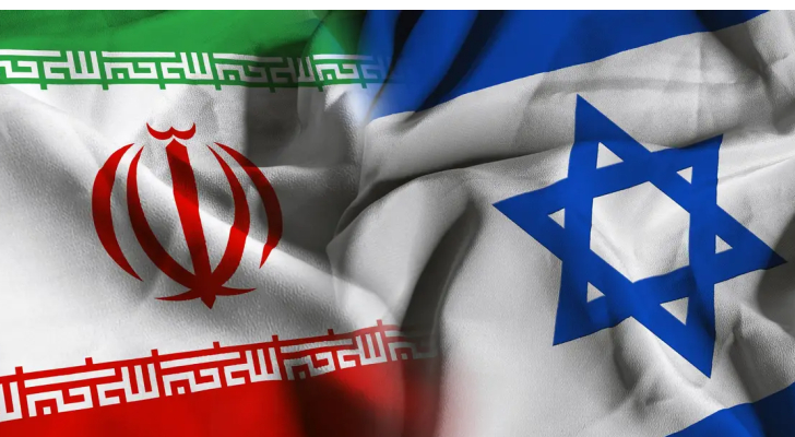 الاحتلال يبدأ اجتماع مجلس الحرب للرد على إيران ..  وغانتس يطالب ببناء تحالف إقليمي