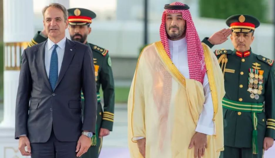 تأكيد سعودي - يوناني بتعزيز التعاون الدفاعي والتنسيق لإنجاز الربط الرقمي