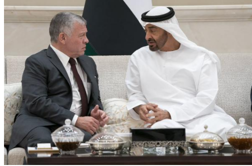 الملك يعزي الرئيس الإماراتي بوفاة طحنون بن محمد آل نهيان