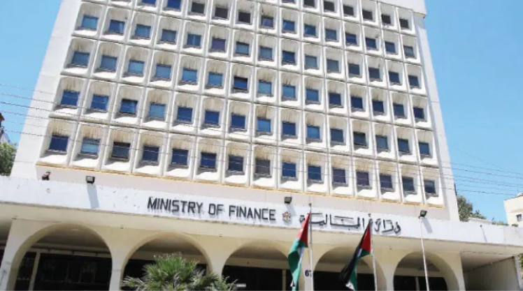 فاتورة التقاعد تتجاوز 1.45 مليار دينار