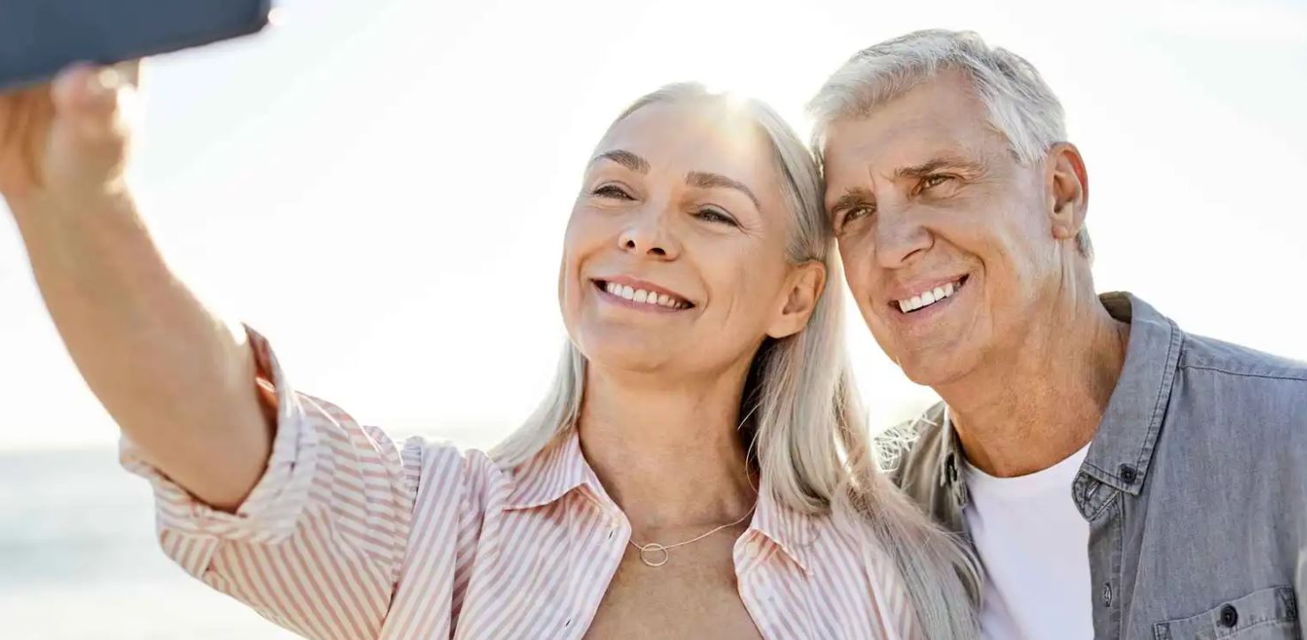 لماذا تعمّر النساء مدة أطول من الرجال؟ ..  العلم يقترب من حل اللغز 