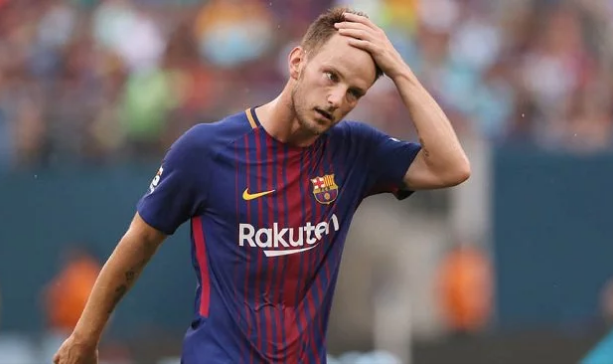 راكيتيتش يريد الاعتزال في برشلونة