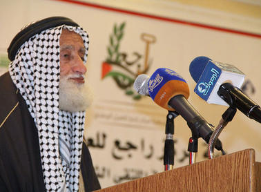 لاجئ يفتتح ملتقى العودة