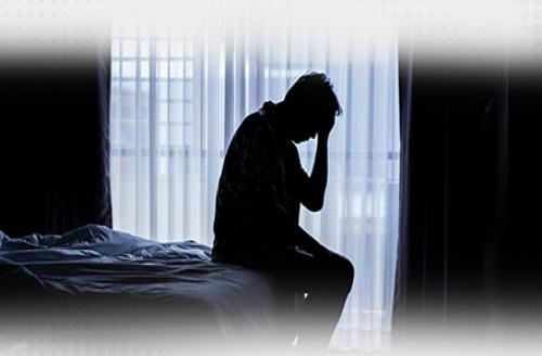 أفكر بسلبية وأدعو على نفسي مع محبتي لها، فما تشخيص حالتي