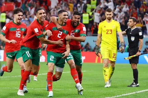 ثلاثة لاعبين من المغرب في التشكيلة المثالية لمونديال "قطر 2022"