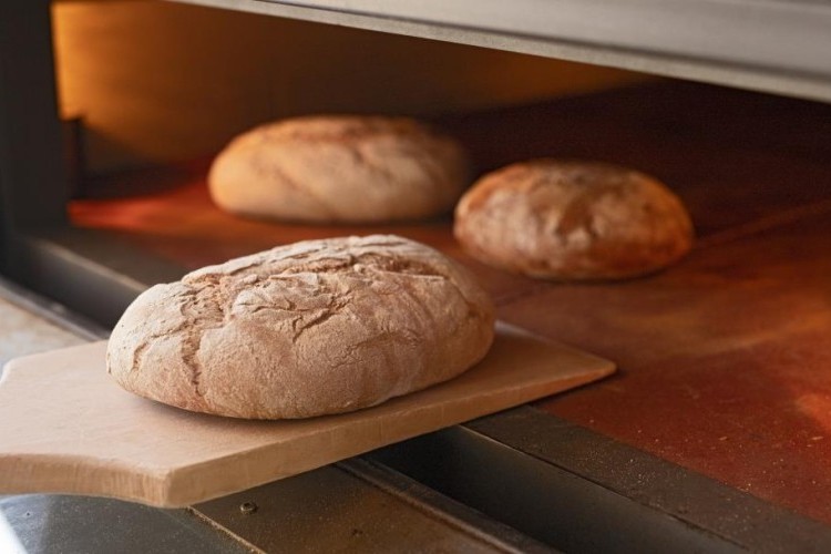 طريقة عمل خبز الشعير في الفرن