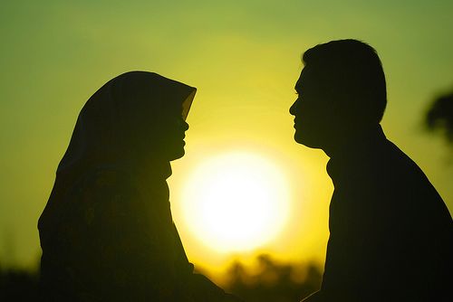 كم المدة التي يسمح أن يغيب الزوج عن زوجته؟؟