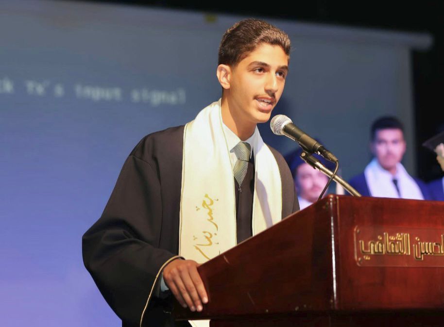 محمد بسام القرالة يكتب: منذ الجلوس وحتى اليوم… الوطن ثابت والراية لا تُنَكس