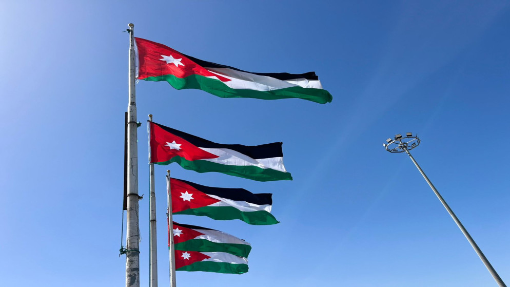 استطلاع: 56% من الأردنيين يرون أن الأمور تسير بالاتجاه الإيجابي 