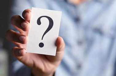 كيف أتعامل مع عمي الذي لا يحسن أداء النصيحة لي؟