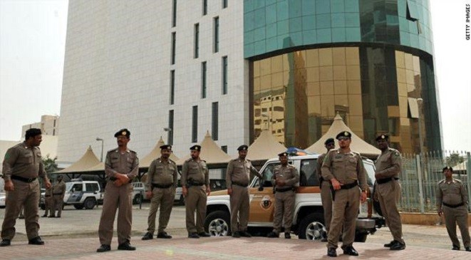 السعودية تقبض على ساحر باكستاني مختص بالنساء