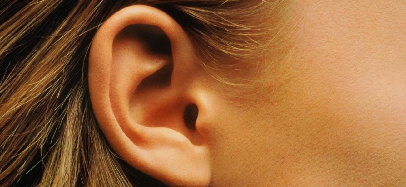 التهاب الأذن الوسطى: عوارض وعلاجات
