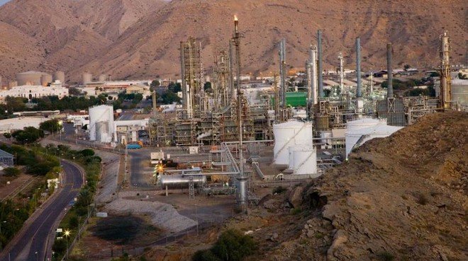 إنتاج سلطنة عمان من النفط الخام ينخفض 4.6% في يونيو على أساس سنوي