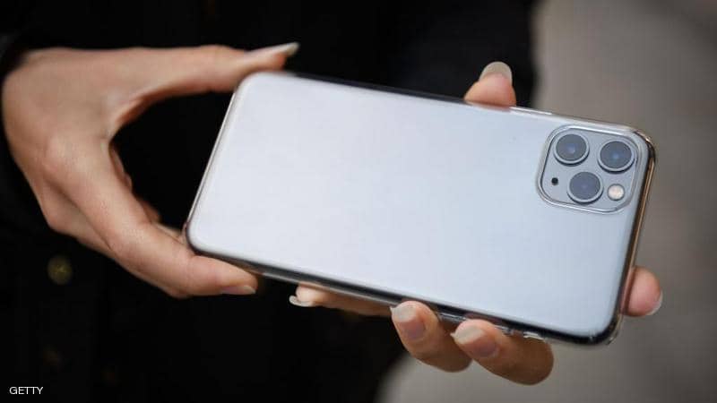 آيفون ..  طريقة عبقرية تتيح لك إيجاد صورك في ثوان