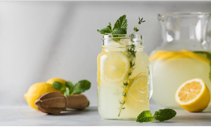 عصير الليمون بالنعناع مثل المطاعم