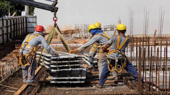 سجال بين النائب الاسبق هايل الدعجة ووزير العمل حول العمالة الوافدة ..  والقطامين: المشكلة تحت السيطرة