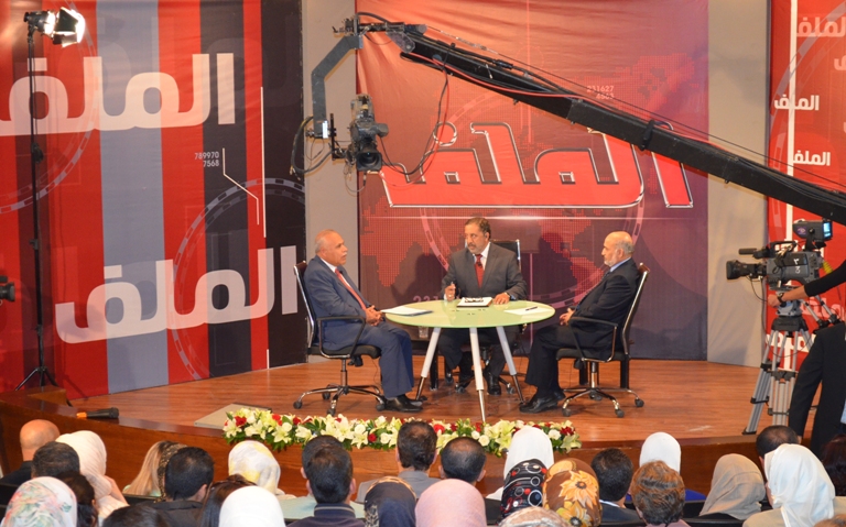 التلفزيون الأردني يسجل حلقة برنامج الملف من جامعة عمان الأهلية