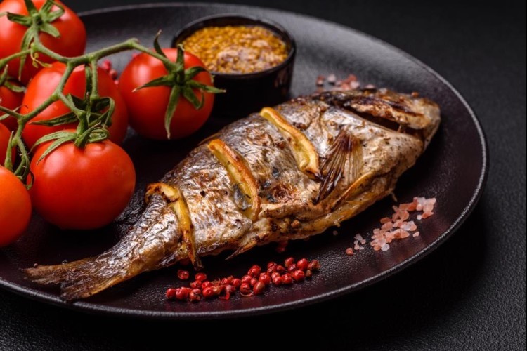 طريقة عمل سمك مشوي بصوص المسالا