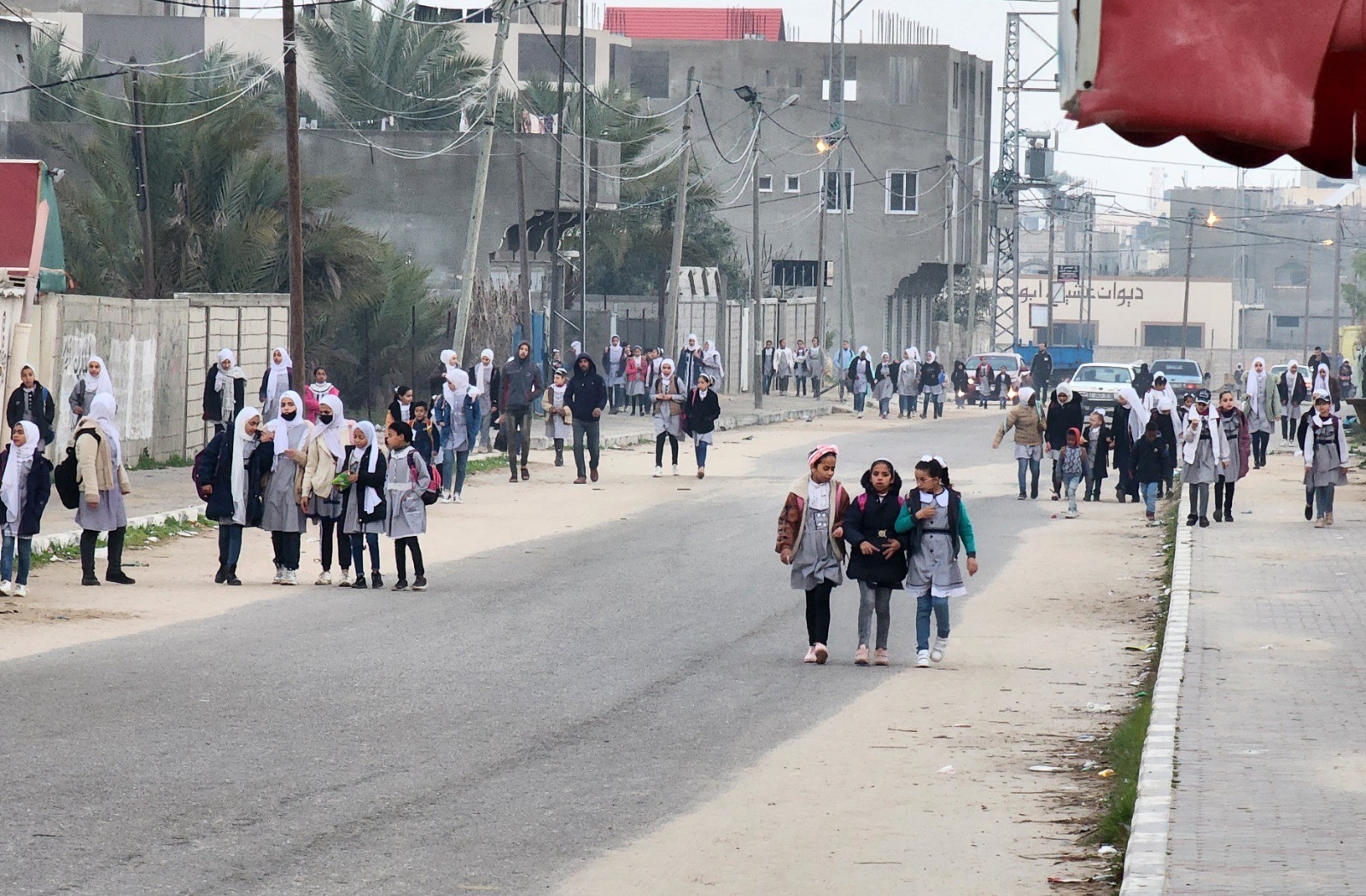 تمديد تعليق دوام المؤسسات التعليمية في قطاع غزة