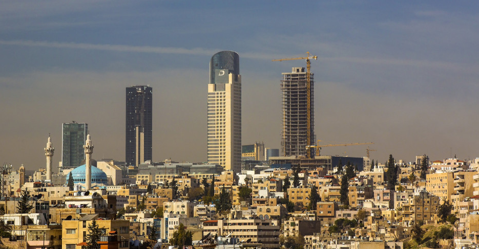 الحرارة ترتفع وتسجل أعلى من معدلاتها بحوالي 4 درجات الأربعاء