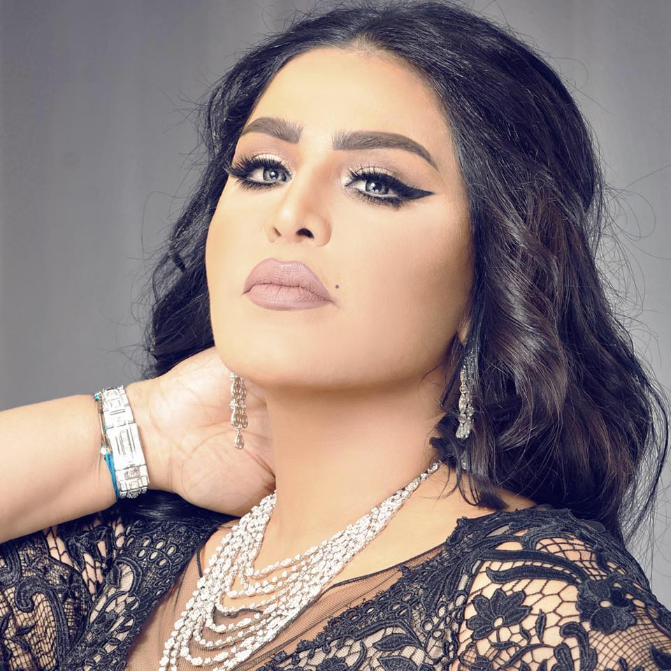 شاهدوا احلام بدون مكياج في صورة جديدة لها