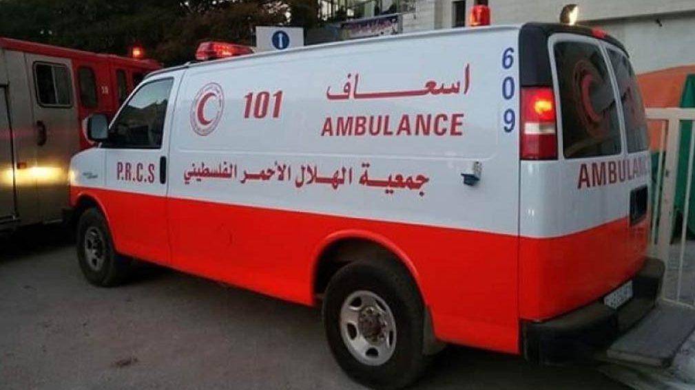 الاحتلال يطلق النار باتجاه طواقم الإطفاء في مكب النفايات المشتعل جنوب غزة