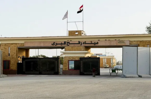 فتح معبر رفح أمام حركة الأفراد بالاتجاهين اعتبارا من اليوم