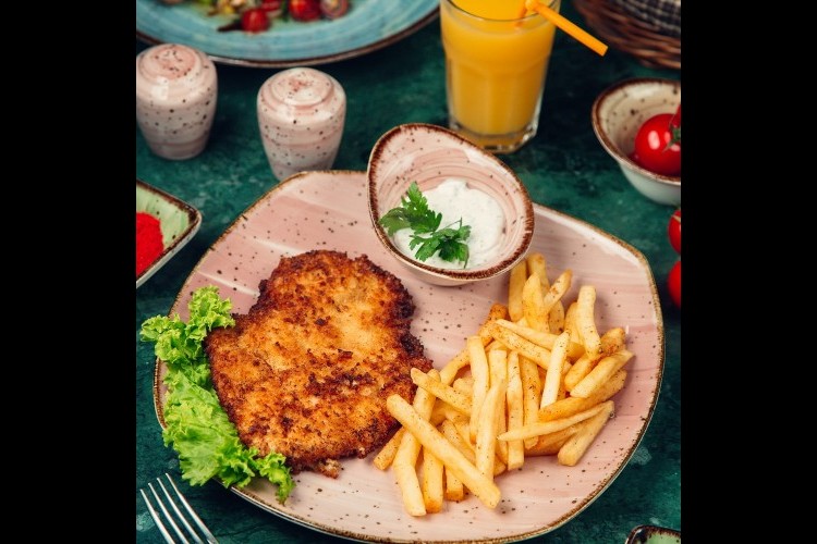 صدور دجاج بالبقسماط