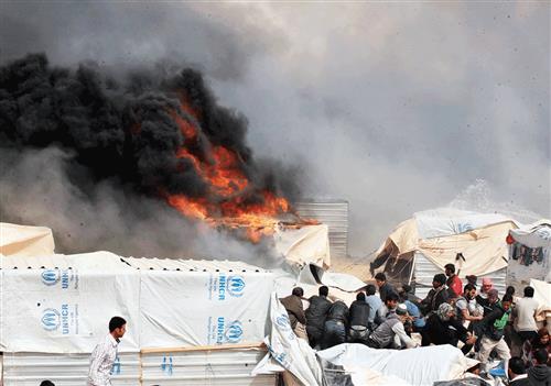 "شمعة" تتسبب باحراق كرفان في مخيم الزعتري