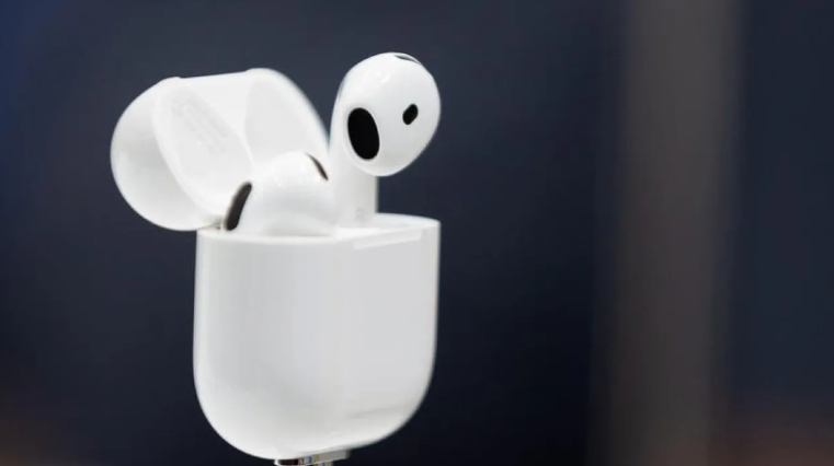 حيل بسيطة لإطالة عمر بطارية سماعات AirPods