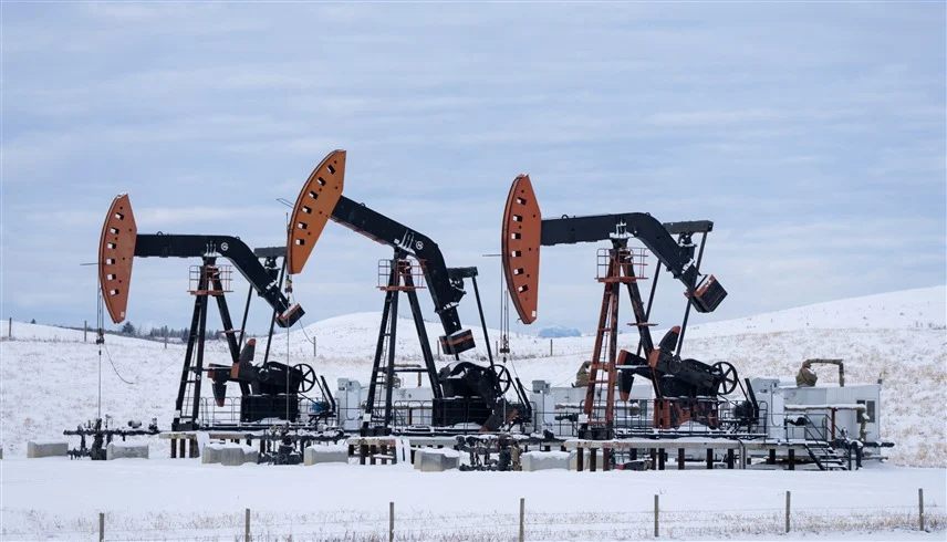 تراجع أسعار النفط بفعل ضعف الطلب