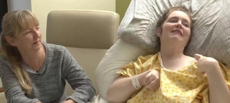 ( نكتة ) توقظ امرأة من غيبوبة دامت 5 سنوات