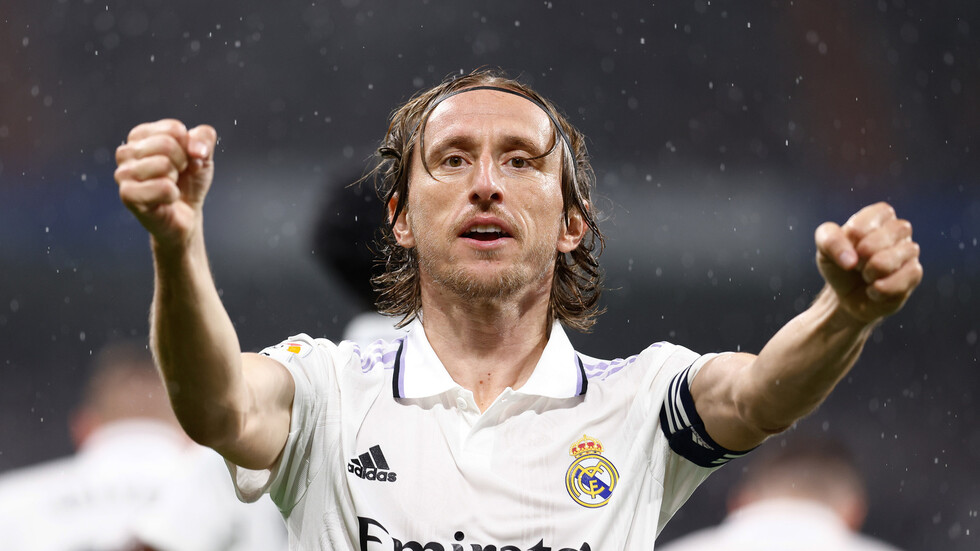 مودريتش يتحول للبيرة بعد ريال مدريد!