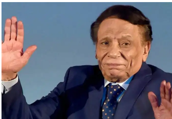 عصام إمام ينفي اعتزال الزعيم